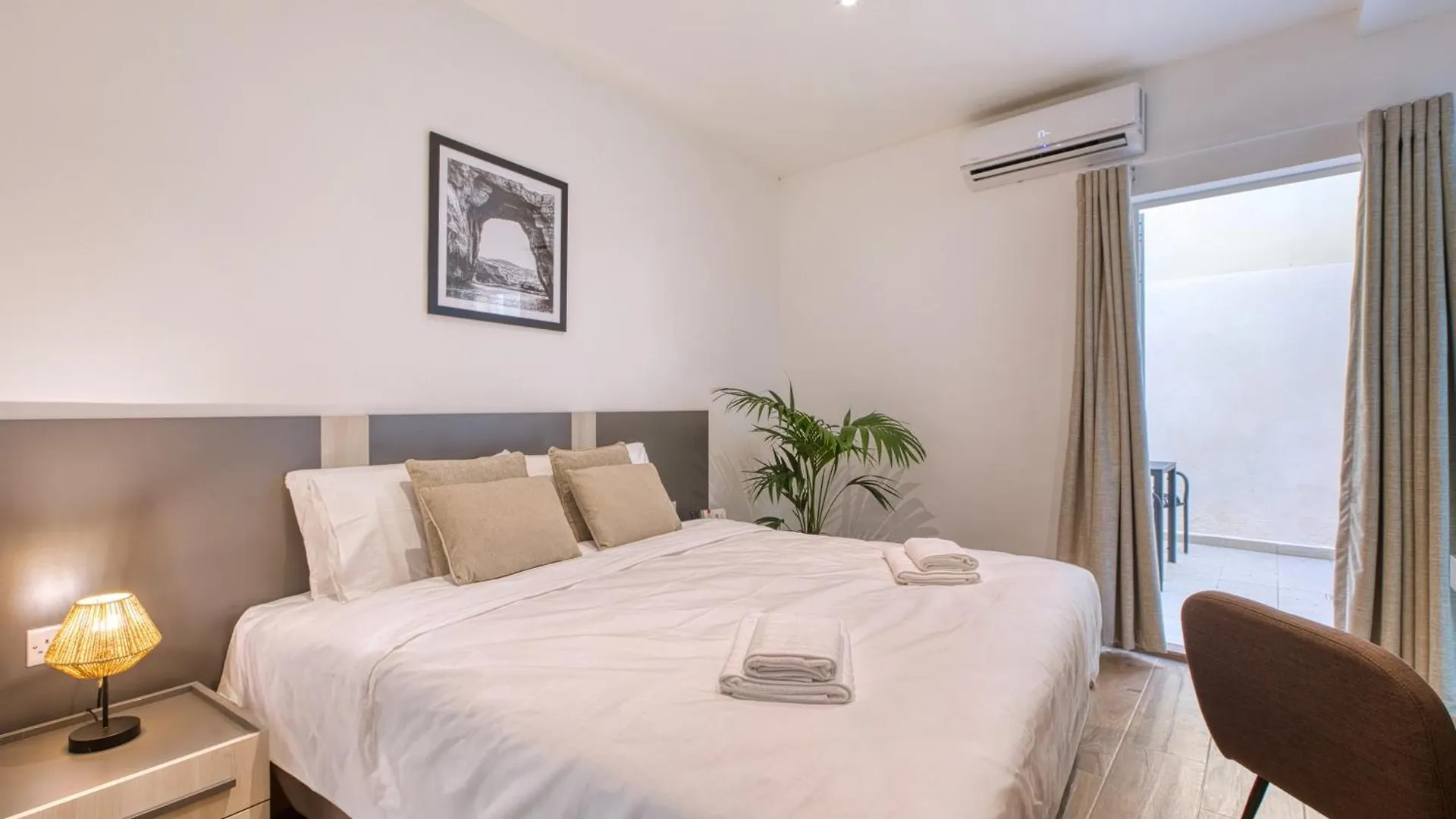Studio Apt At The New Casa Vittoria Apt 1 By Sf Homes Cospicua